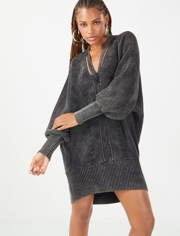 BCBG ANNABELLA OVERSIZED SWEATER - BLACK - Image 3